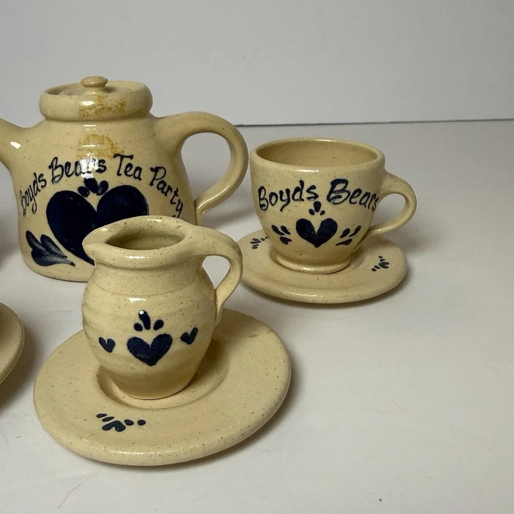 Boyd's Bears Miniature‎ Tea Set. 9 Pieces.